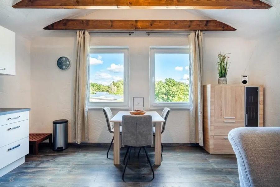 Nr 5 Bernuthsfeld mit Loggia