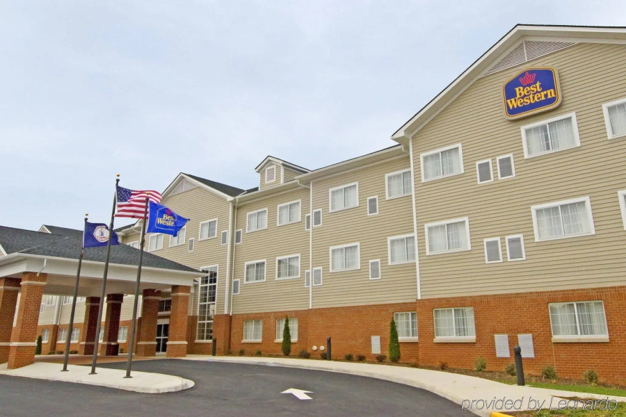 Best Western Charlottesville Airport Inn & Suites