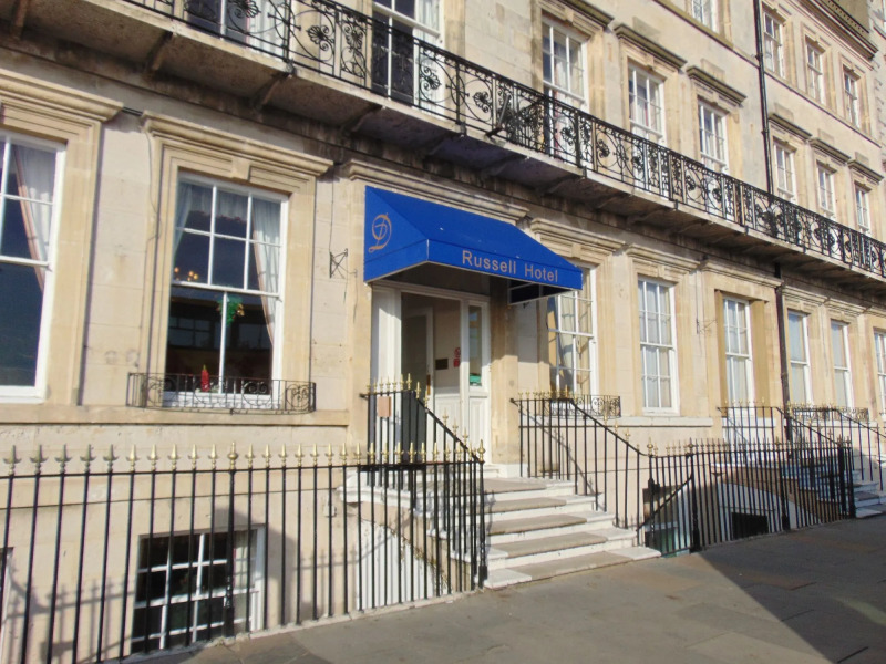 Russell Hotel