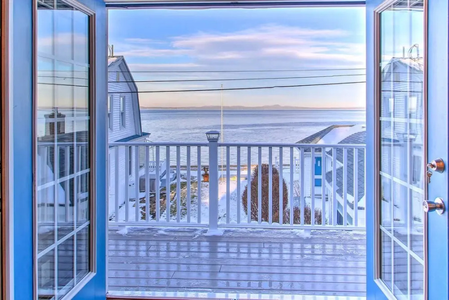 Sebago Lake Haven: Water Views, Steps to Shoreline