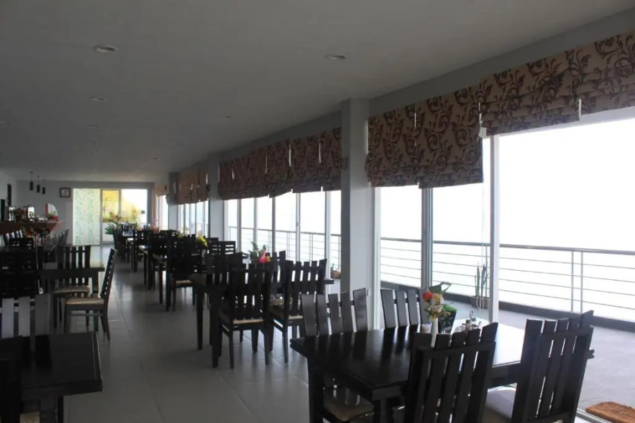 Tiara Bunga Hotel & Villa