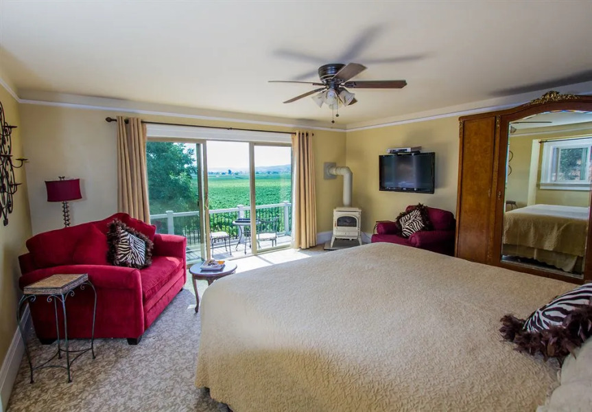 Auberge on the Vineyard