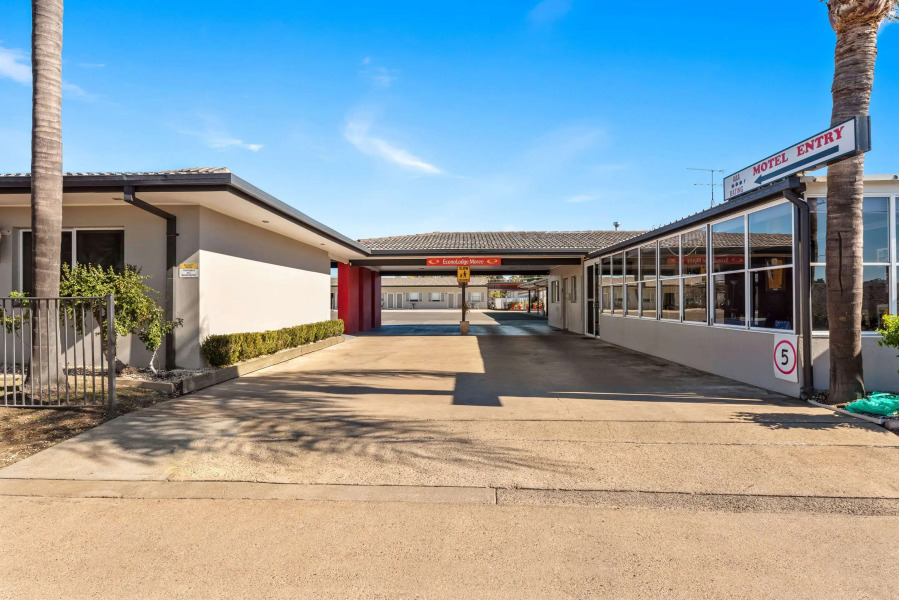 Comfort Inn Moree (formerly Econo Lodge Moree)