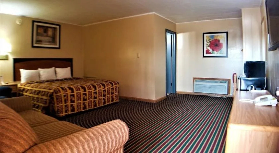 Grand Motel