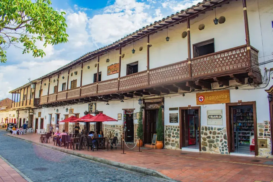 Hotel Caseron del Parque