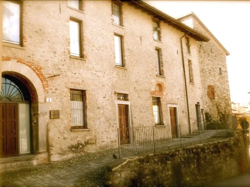 Antica Torre DEI Fuochi Parlanti - Foresteria Lombarda