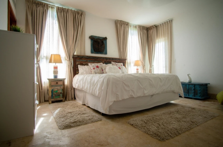 Residencial la Ensenada, on Playa Nueva Romana