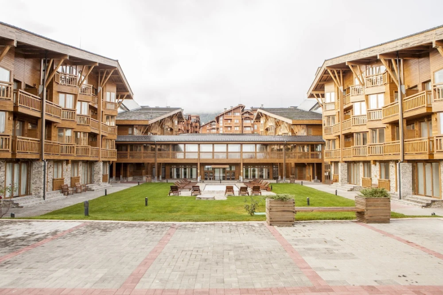 Pirin Golf & Country Club Apartment Complex
