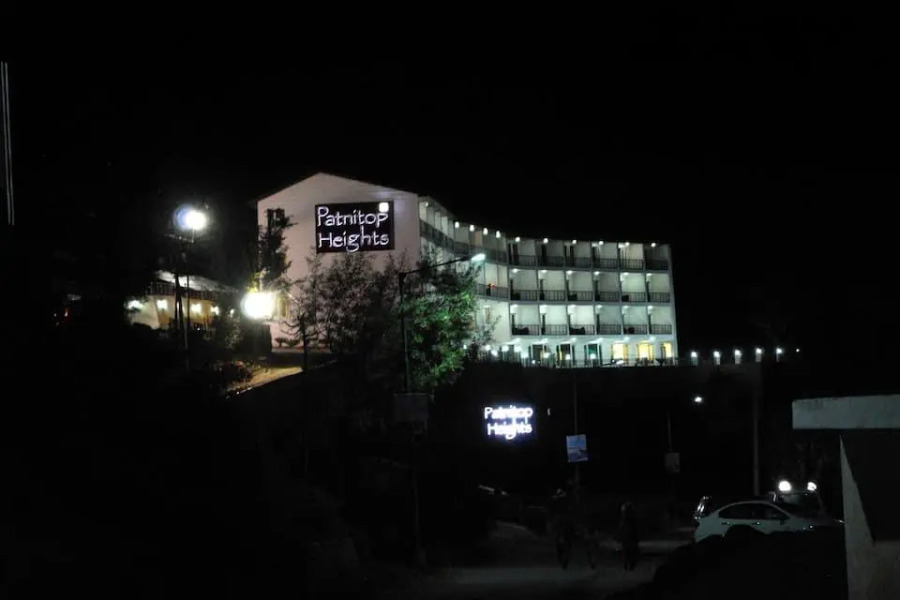 Hotel Patnitop Heights