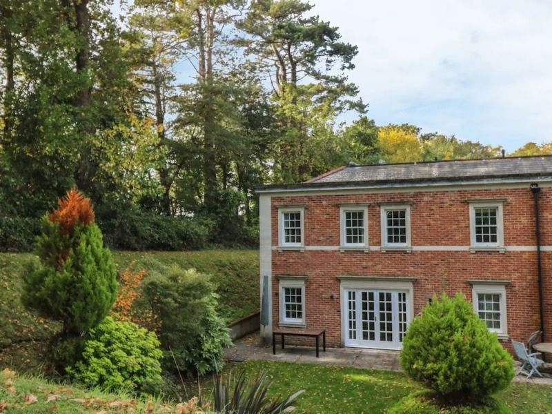 Lebrel Lodge, Seaview