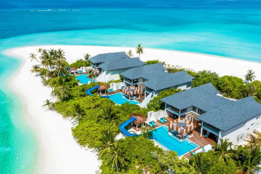 The Signature Collection by Hideaway