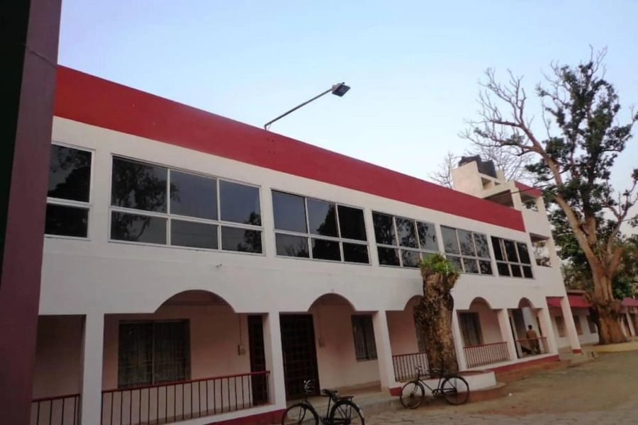 Hotel Saptaparna
