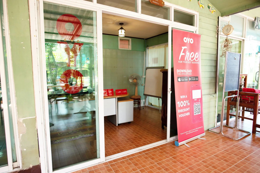 OYO 402 Raknatee Resort