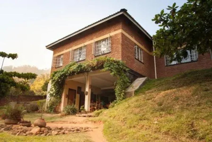 Pakachere Backpackers Lodge