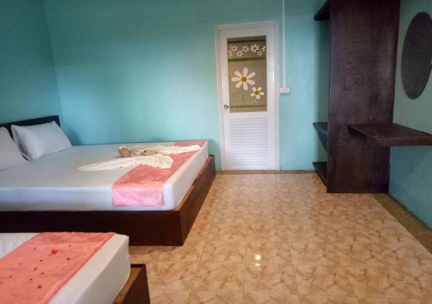 Koh Ngai KaiMuk Thong Resort