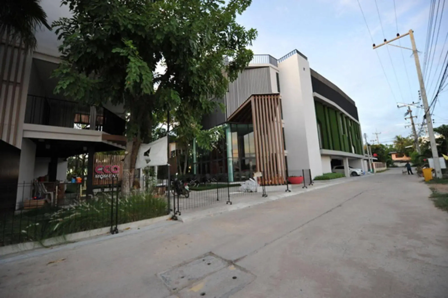 Eco Moment Beach Resort Hadchaosamran