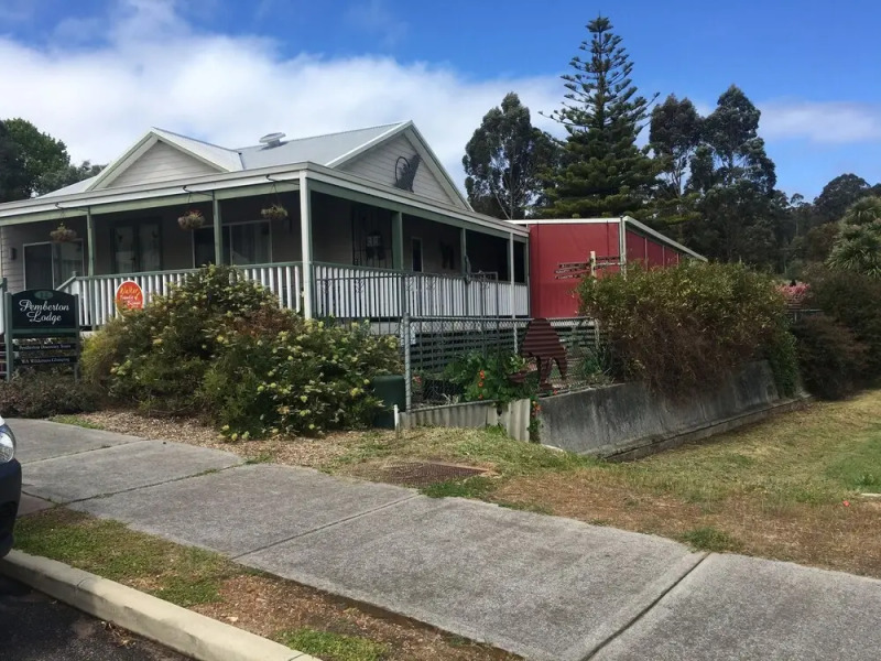 Pemberton Lodge