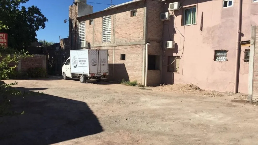 Bardas Hotel Cinco Saltos