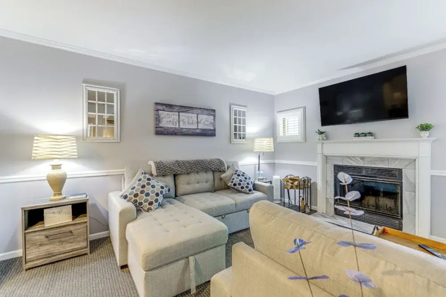 Norwich Vacation Rental w/ Golf Course Views!