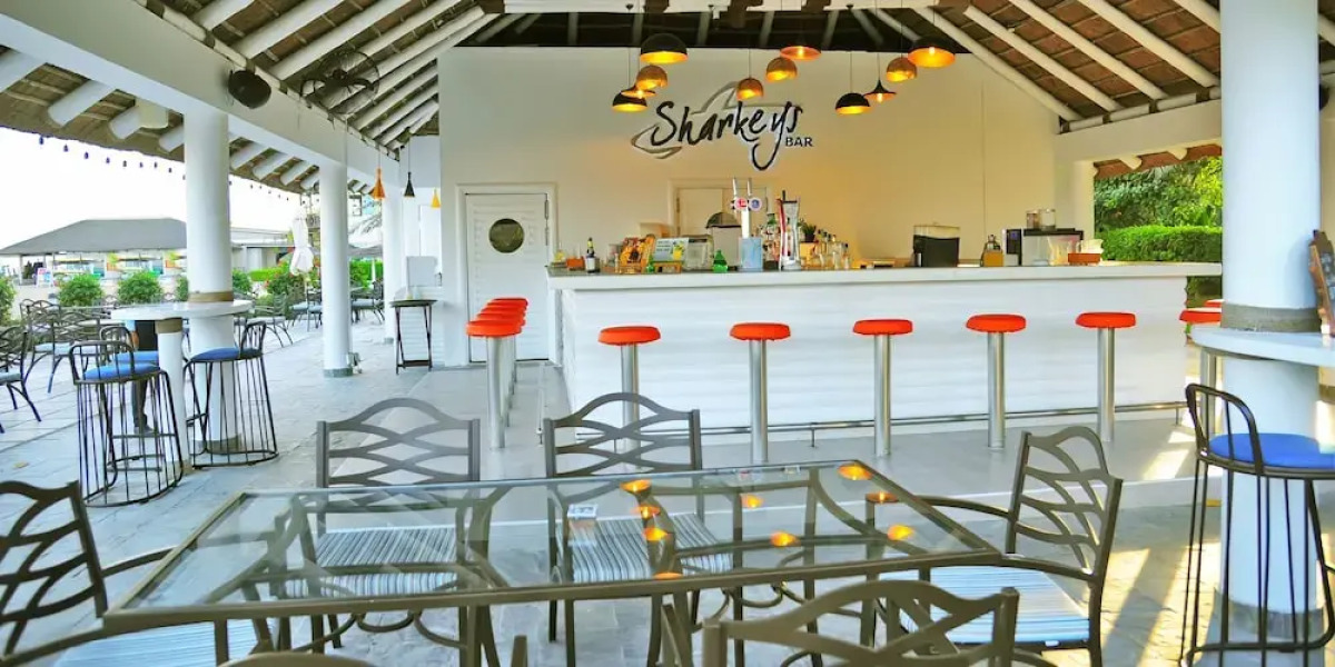 Waves Beach Restaurant