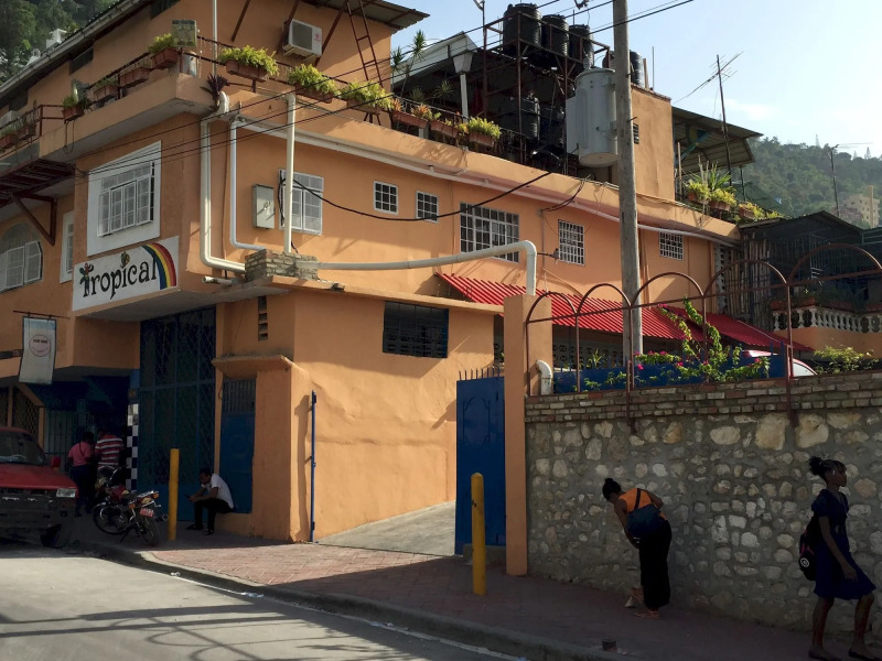 Tropical Bed & Breakfast