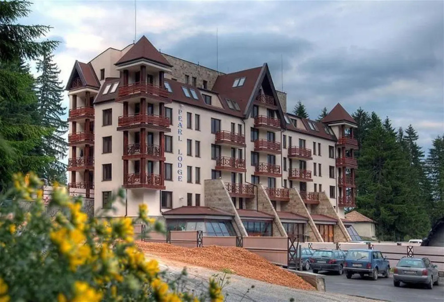 Pearl Lodge Hotel