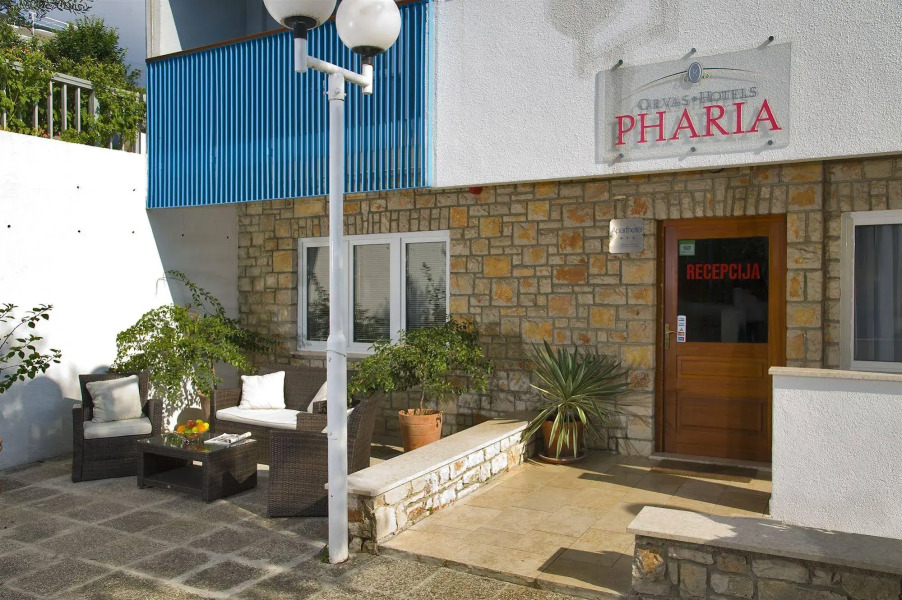 Aparthotel Pharia