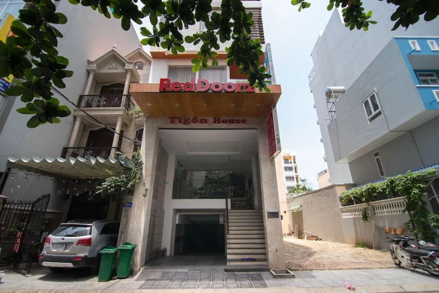 RedDoorz @ Ho Quy Ly