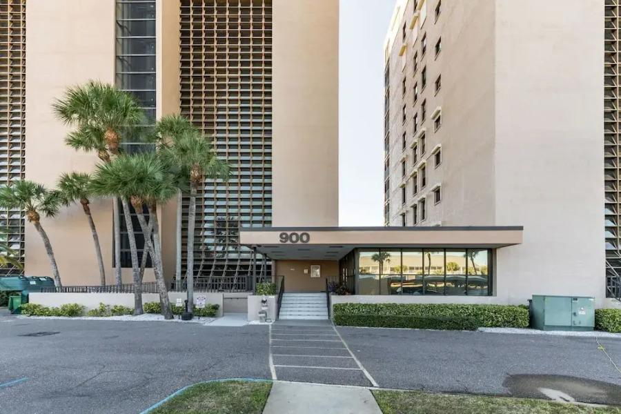 Magnificent Gulf Front Condo Located Directly On The Ocean! 2 Bedroom Condo by Redawning