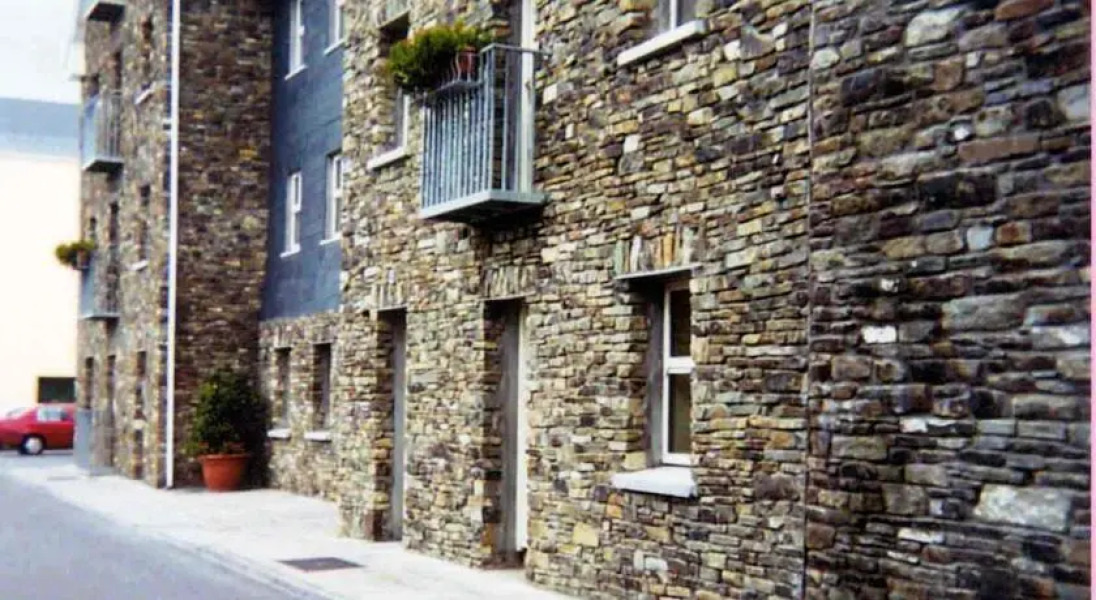 Long Quay Apartments