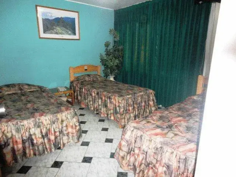 Residencial Aloja Inn