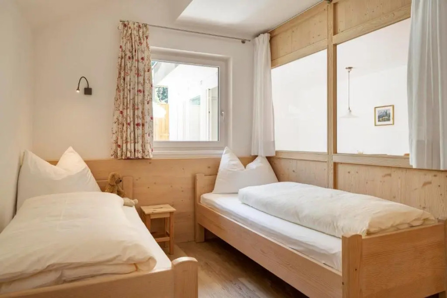 Kreuzwegerhofnals App 2sz Weißburg