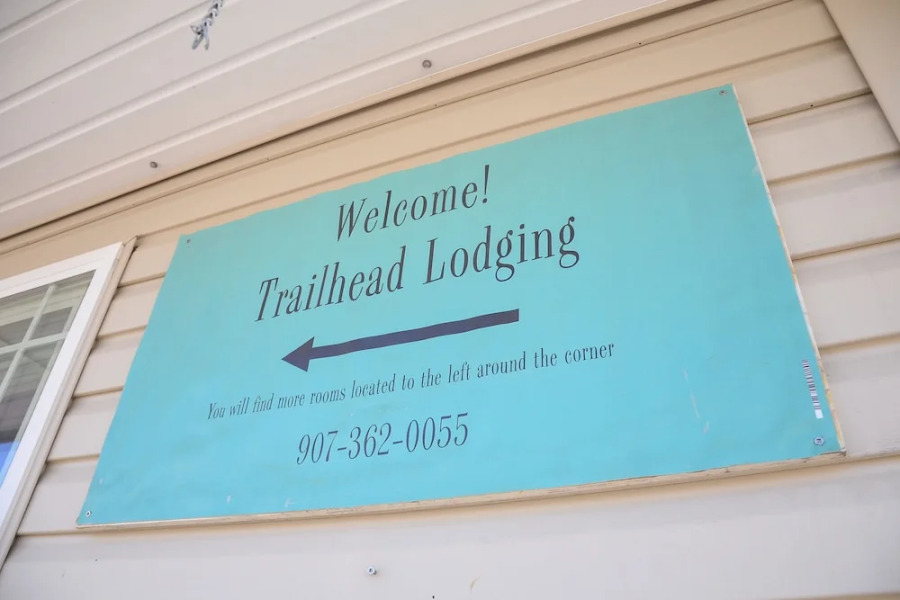 Trailhead Lodging