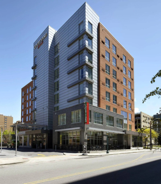 Courtyard by Marriott Cleveland University Circle