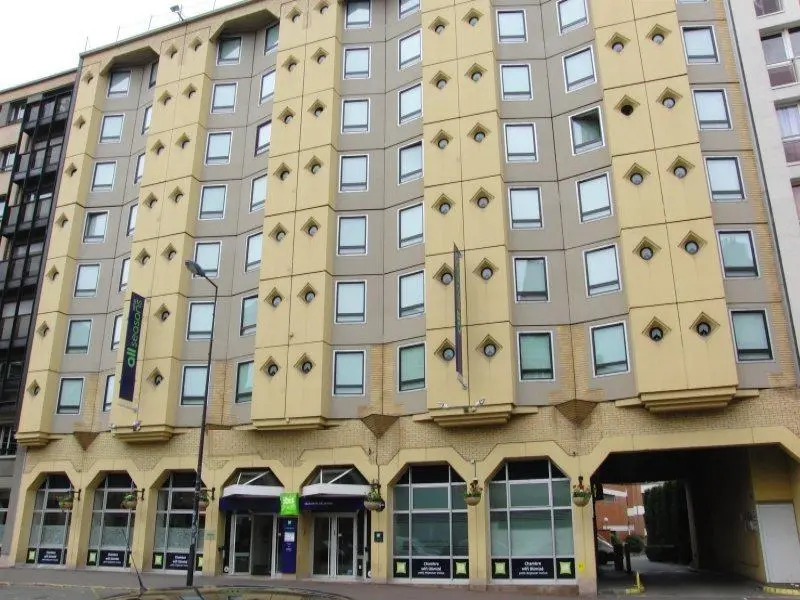 ibis Styles Lille Centre Gare Beffroi