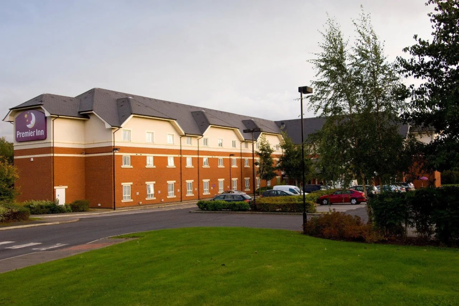 Premier Inn Warrington (M6/J21)