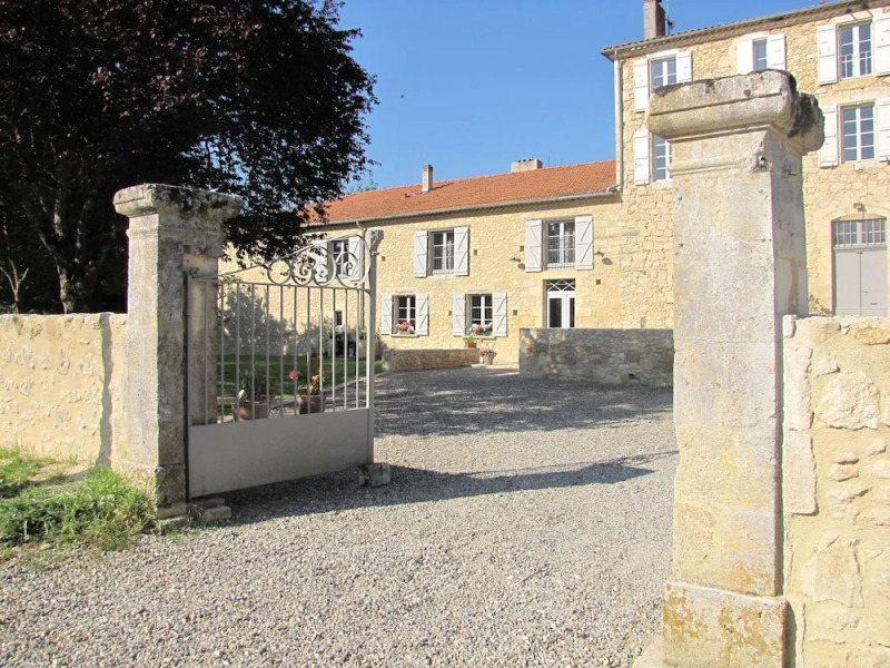 Maison Saint-Pé (Gers)