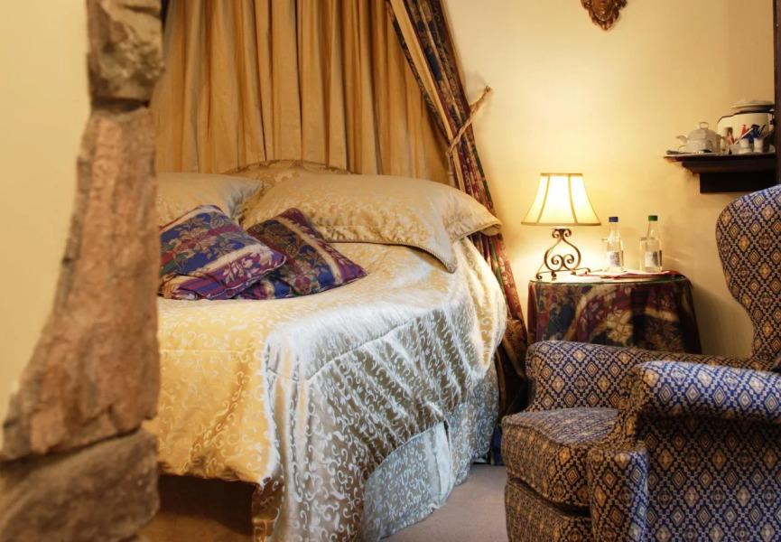 The Bear Hotel, Crickhowell