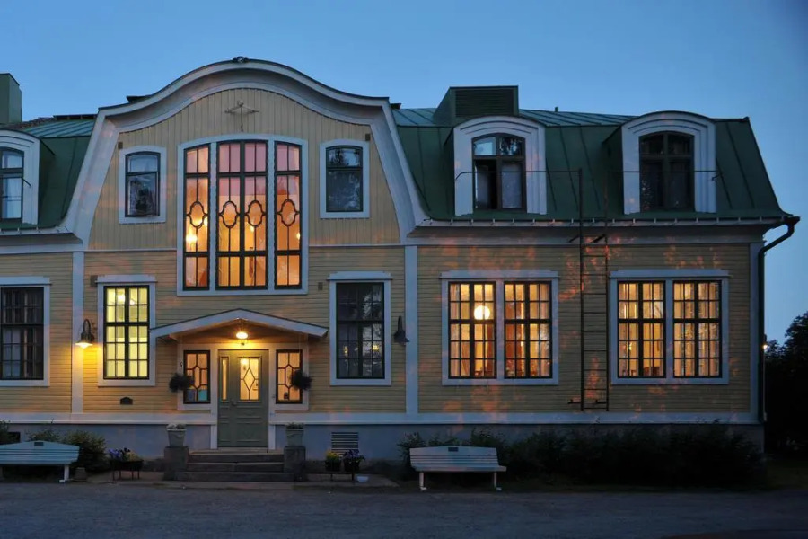 Mäntyluodon Hotelli