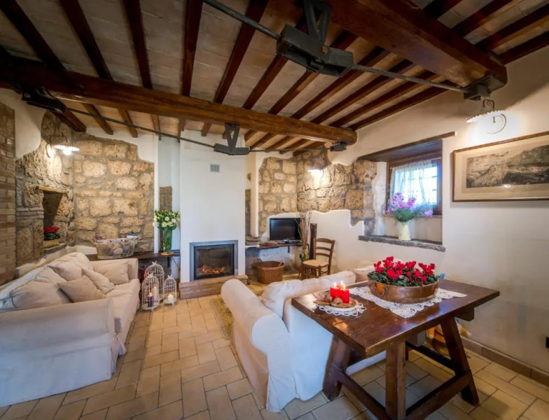 Villa I Calanchi Di Civita