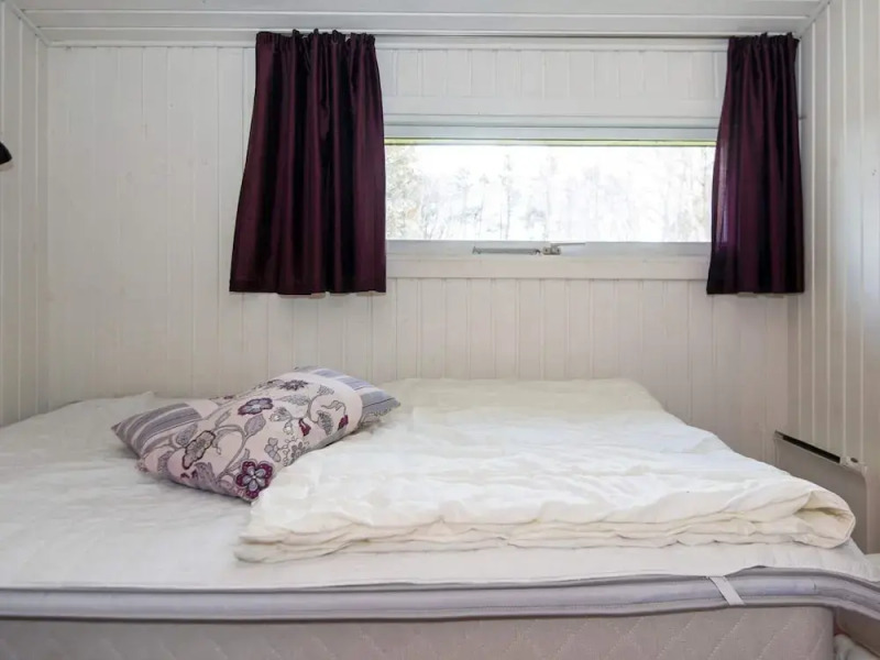 10 Person Holiday Home in Ronde