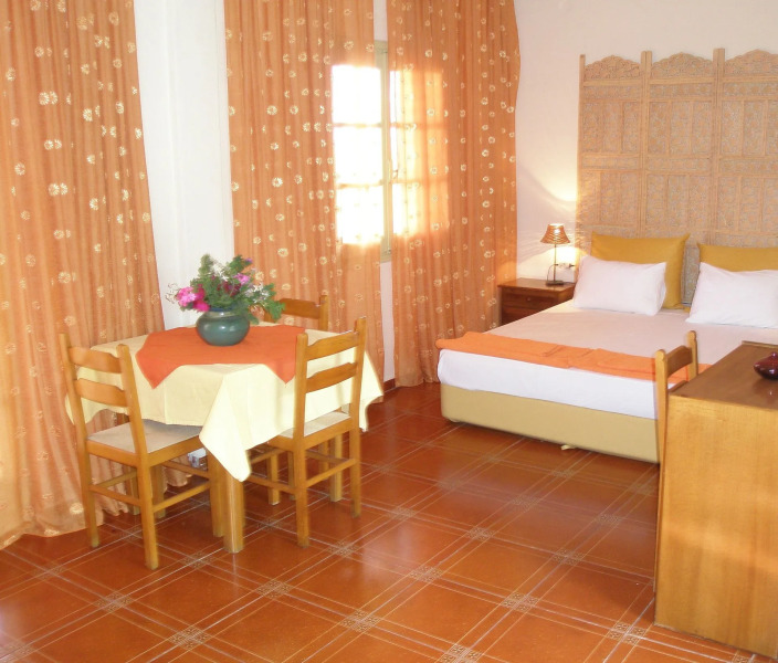 Ariadne Studios Skyros