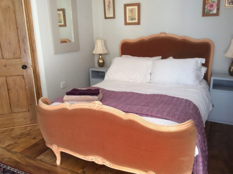 The Rear Of The Plough Bed & Breakfast