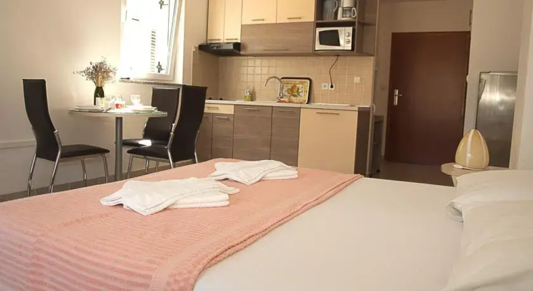 Apartments Cavar