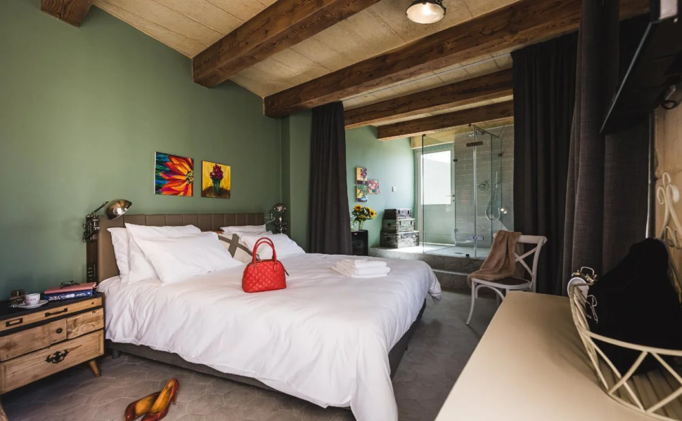 Talbot and Bons Boutique Bed & Breakfast