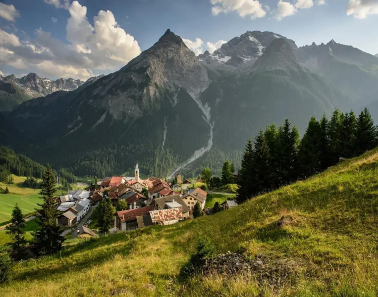 Apartment in Goldrain With Pool & Mountain Views