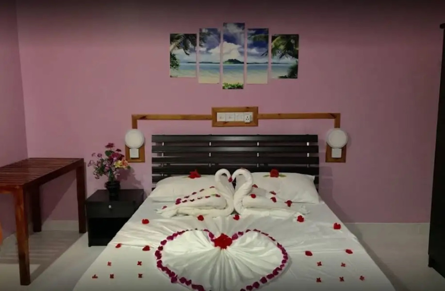 Sunnyside Maamendhoo