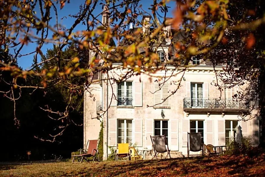 Chateau de Charnizay