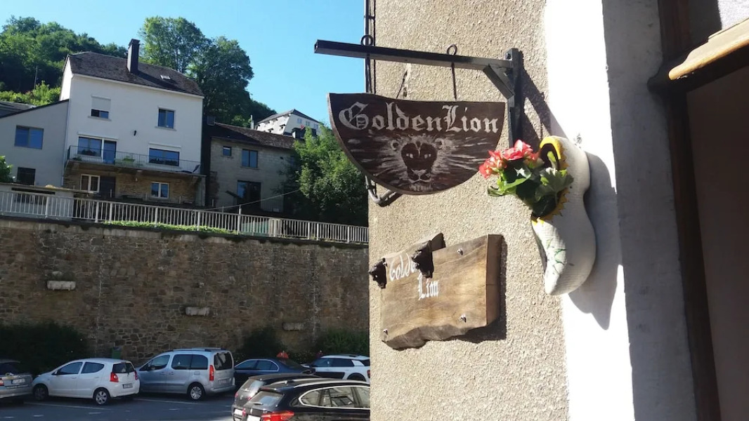 B&B Golden Lion