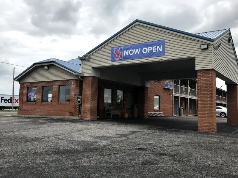 Metropolis Inn